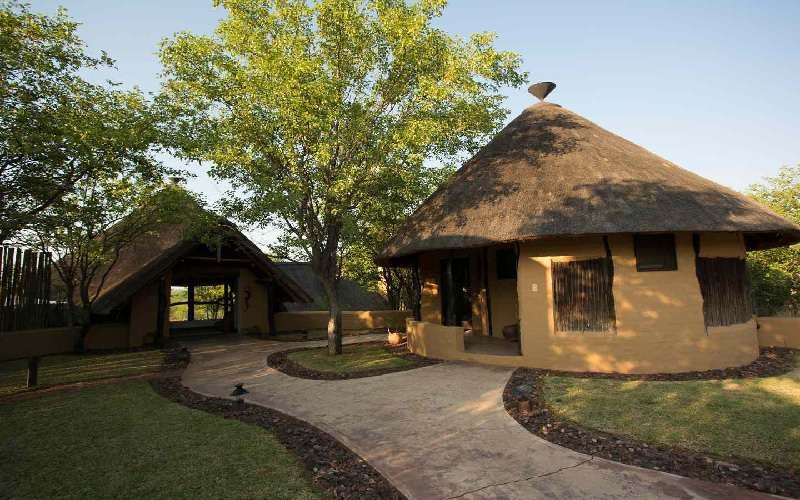 Mopane Bush Lodge